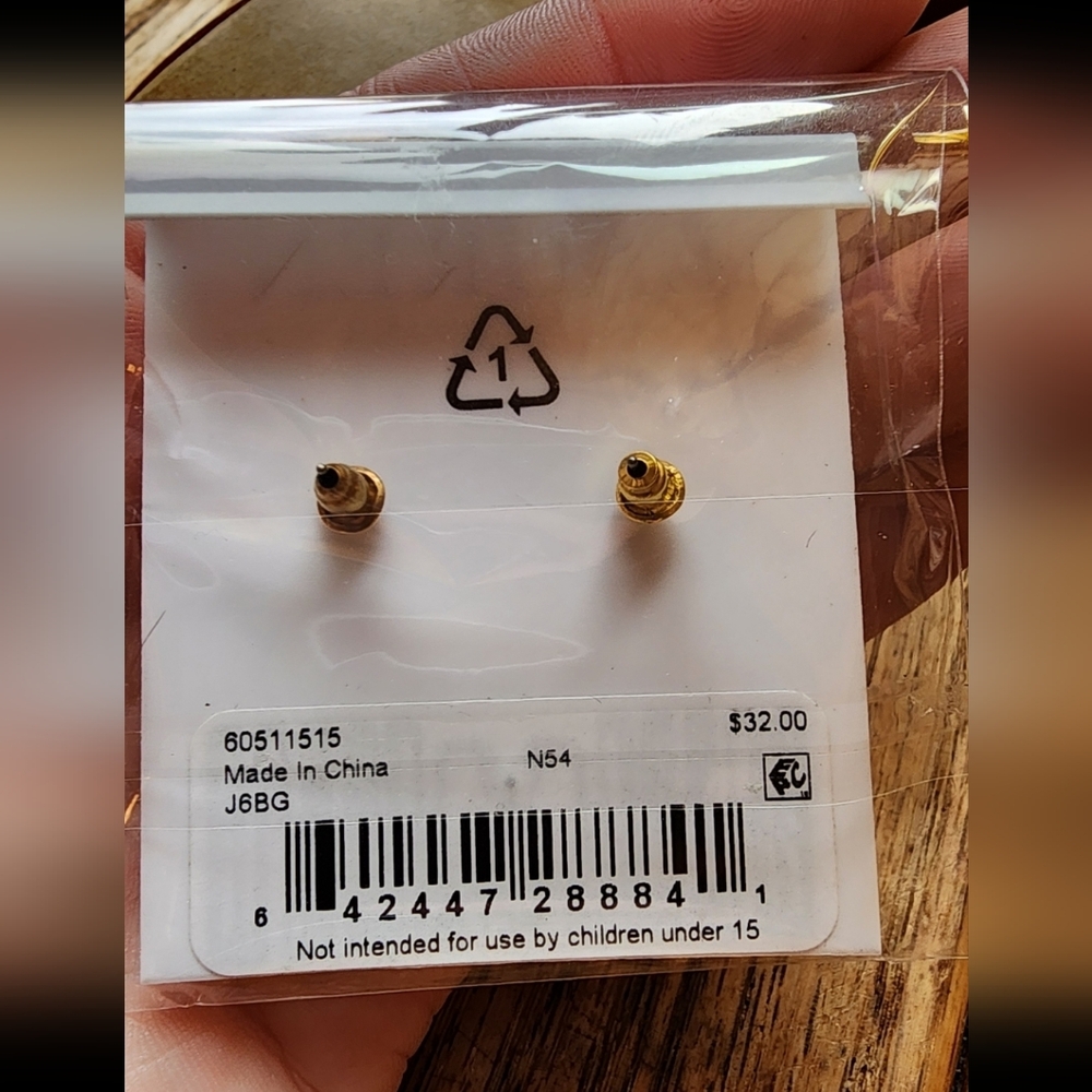 Ralph Lauren Twist Knot Stud Earrings New In Package - Picture 3 of 4
